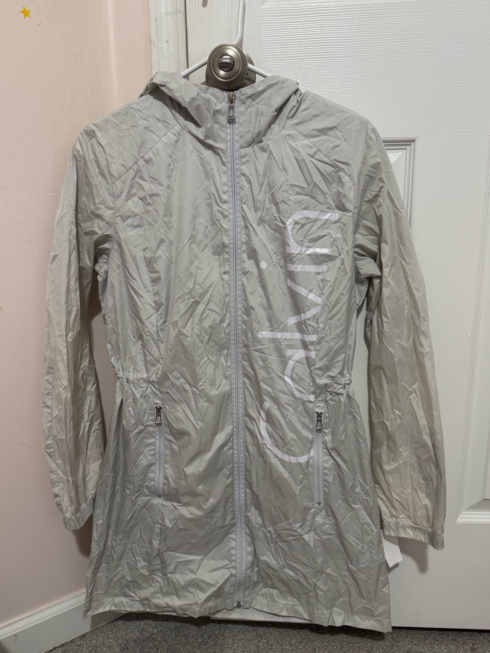 Calvin Klein Women S Gray Packable Water Resistant Rain Jacket